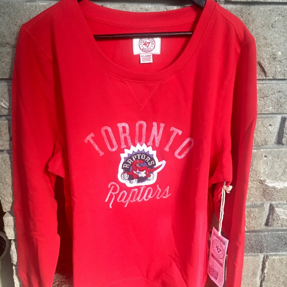 NWT Toronto Raptors women’s XL crew neck vintage sweatshirt
